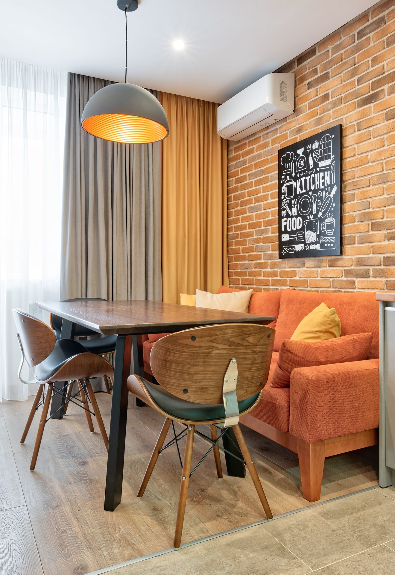 Best Space-Saving Dining Sets for Studio Apartments
